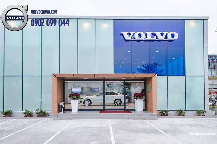 Hình 03 - Showroom Volvo Phú Mỹ Hưng